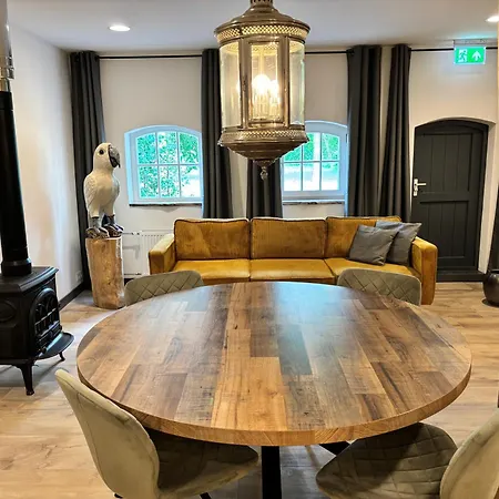 Vakantiewoning Korenburgerveen 't Voorde בית נופש